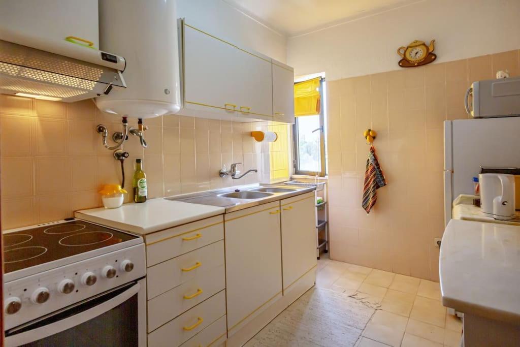 Cozy Apartment Near The Beach Portimão Exteriér fotografie